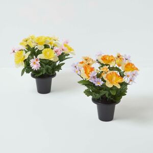 Homescapes Set of 2 Daisy & Daffodil Artificial Flowers in Grave Pot Homescapes Set of 2 Daisy & Daffodil Artificial Flowers in Grave Pot