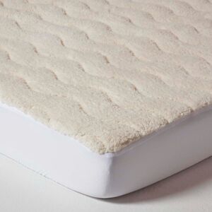 Homescapes UK King Deep Quilted Fleece Mattress Topper Homescapes UK King Deep Quilted Fleece Mattress Topper