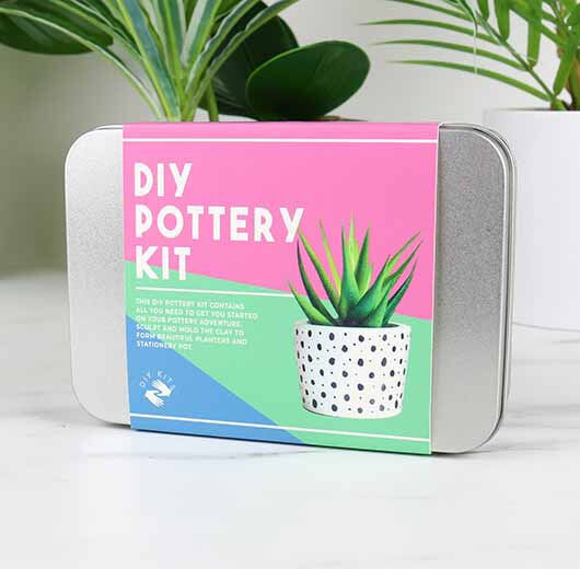 Gifts Direct 2 U Ltd DIY Pottery Kit - Arts & Crafts Starter Set