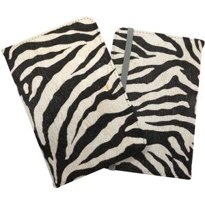 WRT Ltd White Tiger Print Passport Cover WRT Ltd White Tiger Print Passport Cover