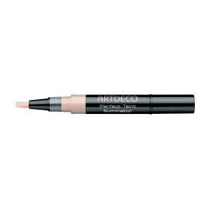 Artdeco Corrector and Illuminator Covers Imperfections Iluminating Artdeco Corrector and Illuminator Covers Imperfections Iluminating