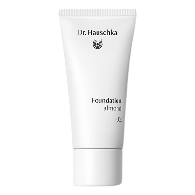Dr. Hauschka Almond Foundation - Natural Finish - 30 ml Dr. Hauschka Almond Foundation - Natural Finish - 30 ml