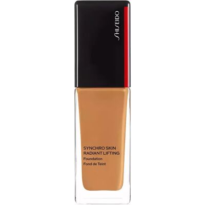 Shiseido Brand Model 420 - Radiant Foundation SPF30 Shiseido Brand Model 420 - Radiant Foundation SPF30
