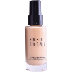 Bobbi Brown Skin Foundation SPF 15 - Warm Beige Bobbi Brown Skin Foundation SPF 15 - Warm Beige