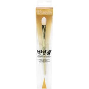 Real Techniques Bold Metals Triangle Concealer Brush Real Techniques Bold Metals Triangle Concealer Brush