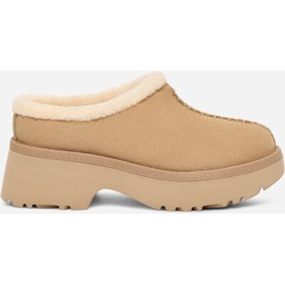 UGG® New Heights Cozy Clog for Women in Brown, Size 10, Suede/Wool UGG® New Heights Cozy Clog for Women in Brown, Size 10, Suede/Wool