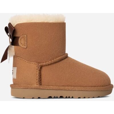 UGG® Mini Bailey Bow II for Kids in Brown, Size 6, Twinface/Polyester/Wool UGG® Mini Bailey Bow II for Kids in Brown, Size 6, Twinface/Polyester/Wool