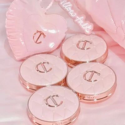 Charlotte Tilbury Concealer Cushion Silky and Long-Lasting Brightening Skin Tone Portable Plumping the Face Makeup With Box Gift Charlotte Tilbury Concealer Cushion Silky and Long-Lasting Brightening Skin Tone Portable Plumping the Face Makeup With Box Gift