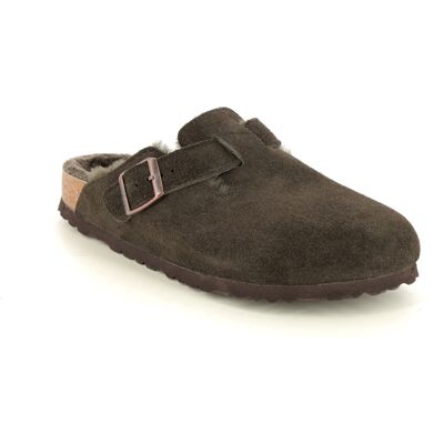 Birkenstock Boston Fur Shearling Brown Suede Womens slipper mules 102052923 in a Plain Suede Leather in Size 36 Birkenstock Boston Fur Shearling Brown Suede Womens slipper mules 102052923 in a Plain Suede Leather in Size 36