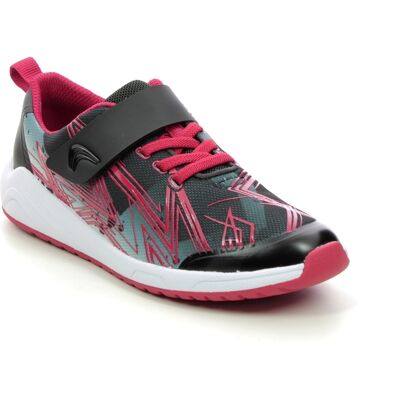 Clarks Aeon Pace Y Black Red Kids Boys Trainers 6113-26F in a Plain Man-made in Size 4.5 Clarks Aeon Pace Y Black Red Kids Boys Trainers 6113-26F in a Plain Man-made in Size 4.5
