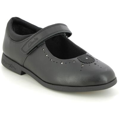 Clarks Magic Step Mj O Black leather Kids girls school shoes 6970-57G in a Plain Leather in Size 2 Clarks Magic Step Mj O Black leather Kids girls school shoes 6970-57G in a Plain Leather in Size 2