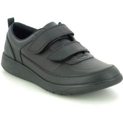 Clarks Scape Flare Y Black leather Kids Boys Shoes 4940-98H in a Plain Leather in Size 5.5 Clarks Scape Flare Y Black leather Kids Boys Shoes 4940-98H in a Plain Leather in Size 5.5