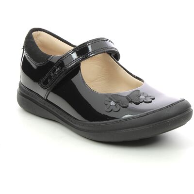 Clarks Scooter Daisy T Black patent Kids Girls Casual Shoes 6173-16F in a Plain Leather in Size 7.5 Clarks Scooter Daisy T Black patent Kids Girls Casual Shoes 6173-16F in a Plain Leather in Size 7.5