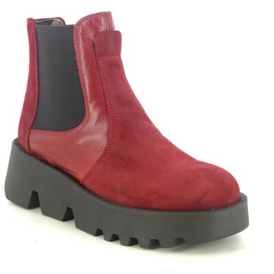 Fly London Zin Zeppelin Red Womens Wedge Boots P145314-001 in a Plain Suede Leather in Size 38 Fly London Zin Zeppelin Red Womens Wedge Boots P145314-001 in a Plain Suede Leather in Size 38