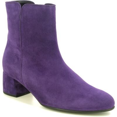 Gabor Abbey Purple suede Womens Heeled Boots 55.680.13 in a Plain Suede Leather in Size 3.5 Gabor Abbey Purple suede Womens Heeled Boots 55.680.13 in a Plain Suede Leather in Size 3.5