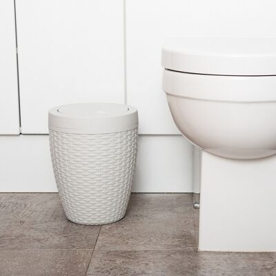 Addis - Faux Rattan Round Swing Lid - Bathroom Bin Addis - Faux Rattan Round Swing Lid - Bathroom Bin