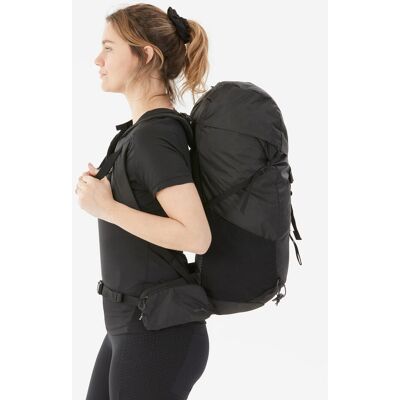 Quechua MH100 Backpack - AirCooling Ventilated Back - Secure Pockets Quechua MH100 Backpack - AirCooling Ventilated Back - Secure Pockets