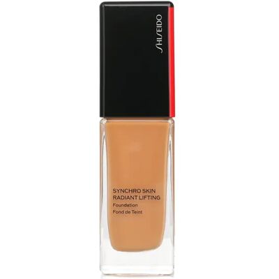 Shiseido Brand Model 420 - Radiant Foundation SPF30 Shiseido Brand Model 420 - Radiant Foundation SPF30