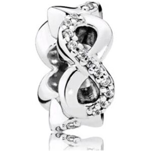 Unbranded (SS1161) New Fine Clear Sparkle Hearts Spacer Pavé Cilp Charms Beads Plated Fit Unbranded (SS1161) New Fine Clear Sparkle Hearts Spacer Pavé Cilp Charms Beads Plated Fit