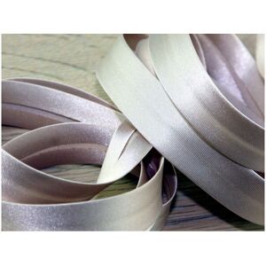 Prym Duchesse Satin Bias Binding Tape - 20mm Champagne - 3.5m Prym Duchesse Satin Bias Binding Tape - 20mm Champagne - 3.5m
