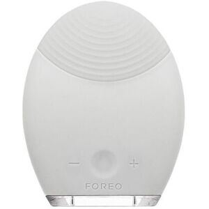 Foreo - Luna Facial Cleansing Brush For Ultra Sensitive Skin With USB Charge Foreo - Luna Facial Cleansing Brush For Ultra Sensitive Skin With USB Charge
