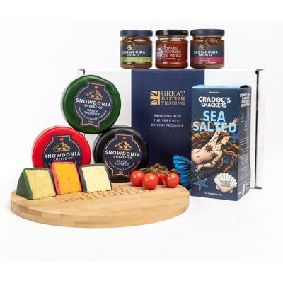Great British Trading - Snowdonia Cheese Gift Hamper - 3x Cheese Truckles - 3x Snowdonia Chutney Jars Great British Trading - Snowdonia Cheese Gift Hamper - 3x Cheese Truckles - 3x Snowdonia Chutney Jars