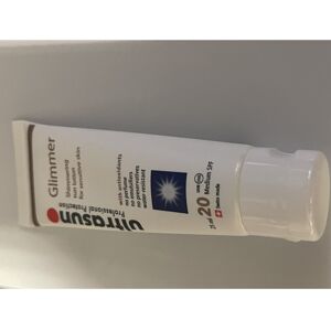 Ultrasun Glimmer Shimmering sun lotion 25ml for sensitive skin SPF 20 Ultrasun Glimmer Shimmering sun lotion 25ml for sensitive skin SPF 20