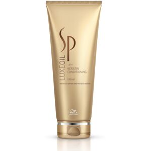 Wella SP SP Luxe Oil Keratin Nourishing Cream Conditioner 200 ml 4084500605978 Wella SP SP Luxe Oil Keratin Nourishing Cream Conditioner 200 ml 4084500605978