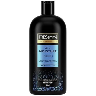 TRESemmé TRESemme Rich Moisture Shampoo for all-day hydration for dry, damaged hair 900 m TRESemmé TRESemme Rich Moisture Shampoo for all-day hydration for dry, damaged hair 900 m
