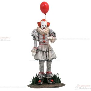 Pennywise ~ IT Chapter 2 Movie Gallery Statue by Diamond Select Pennywise ~ IT Chapter 2 Movie Gallery Statue by Diamond Select