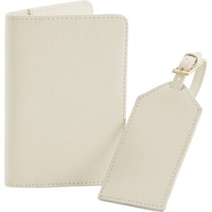Bagbase Boutique Passport Holder and Luggage Tag Set Bagbase Boutique Passport Holder and Luggage Tag Set