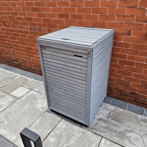 Samuel Alexander 68cm x 1.14m Grey Wooden Outdoor Garden Wheelie Bin Store Storage for 1 Bin Samuel Alexander 68cm x 1.14m Grey Wooden Outdoor Garden Wheelie Bin Store Storage for 1 Bin