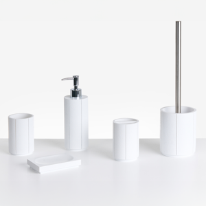 Beliani 5-Piece Bathroom Accessories Set HUALLAGA White Beliani 5-Piece Bathroom Accessories Set HUALLAGA White