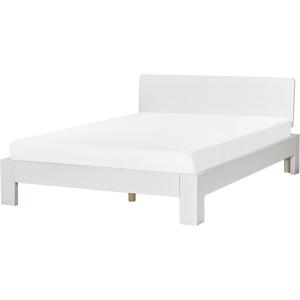 Beliani White Pine Bed - 140x200cm - Scandinavian Minimalist Beliani White Pine Bed - 140x200cm - Scandinavian Minimalist