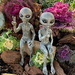 Unbranded 2X Garden Outer Space Alien Statue Resin Decoration Gifts Unbranded 2X Garden Outer Space Alien Statue Resin Decoration Gifts