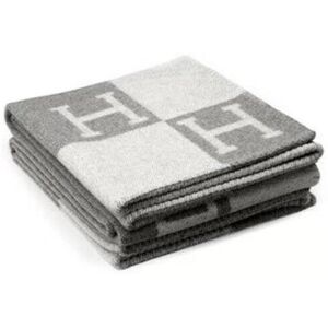 Longhao (Grey) New wool Cashmere Throw Plaid Blankets Pillow Sofa Bedding Shawl Longhao (Grey) New wool Cashmere Throw Plaid Blankets Pillow Sofa Bedding Shawl