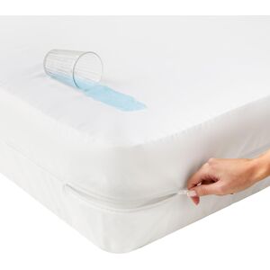 Silentnight - Complete Encasement Waterproof Mattress Protector - 30cm Deep Zip Silentnight - Complete Encasement Waterproof Mattress Protector - 30cm Deep Zip