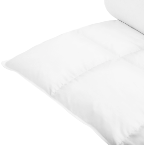 Beliani GROSSGLOCKNER White Winter Cotton Down Duvet Beliani GROSSGLOCKNER White Winter Cotton Down Duvet