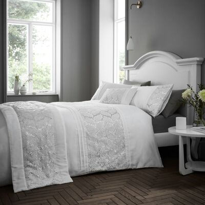Portfolio (White) Rouen Bed Runner Embellished Sequins Rectangular 50 x 220cm Quilted Bedd Portfolio (White) Rouen Bed Runner Embellished Sequins Rectangular 50 x 220cm Quilted Bedd