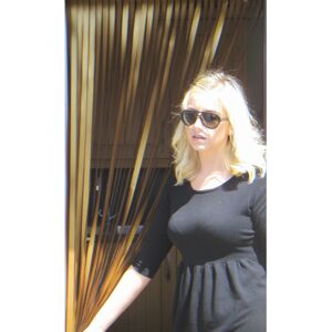 Holland Plastics Heavy Duty All Gold Blind - Blind, 80cm x 200cm Holland Plastics Heavy Duty All Gold Blind - Blind, 80cm x 200cm