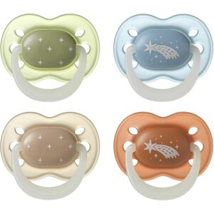 Tommee Tippee NightGlow Dummy, 0-6 Months, 4 Pack, Glow in The Dark, Orthodontic Tommee Tippee NightGlow Dummy, 0-6 Months, 4 Pack, Glow in The Dark, Orthodontic