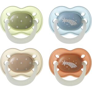Tommee Tippee NightGlow Dummy, 0-6 Months, 4 Pack, Glow in The Dark, Orthodontic Tommee Tippee NightGlow Dummy, 0-6 Months, 4 Pack, Glow in The Dark, Orthodontic
