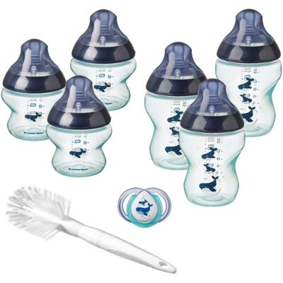 Tommee Tippee Closer to Nature Newborn Baby Bottle Starter Set, Breast-Like Teat Tommee Tippee Closer to Nature Newborn Baby Bottle Starter Set, Breast-Like Teat