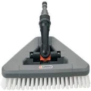 Gardena Joint Ccrubber: Water-Bearing Cleaning Brush with Joint for the Clean Sy Gardena Joint Ccrubber: Water-Bearing Cleaning Brush with Joint for the Clean Sy