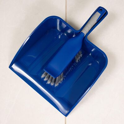 Outdoor Dustpan & Brush Set by Addis – Heavy Duty Yard Sweeper with Wide Stiff B Outdoor Dustpan & Brush Set by Addis – Heavy Duty Yard Sweeper with Wide Stiff B