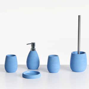 Beliani 5-Piece Bathroom Accessories Set QUILCA Blue Beliani 5-Piece Bathroom Accessories Set QUILCA Blue