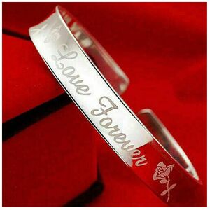 Unbranded (Love Forever) (Crystal Love) 925 Sterling Silver Ladies Round Beaded Feather Br Unbranded (Love Forever) (Crystal Love) 925 Sterling Silver Ladies Round Beaded Feather Br