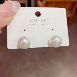 Maxpower (as the picture, 1.2*1.2cm) Women's Round Pearl Earrings Natural White Banq Maxpower (as the picture, 1.2*1.2cm) Women's Round Pearl Earrings Natural White Banq
