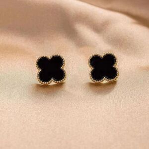 Maxpower (black) Large Four-leaf Clover Earrings Niche Design Sense Of Hundred With Senio Maxpower (black) Large Four-leaf Clover Earrings Niche Design Sense Of Hundred With Senio