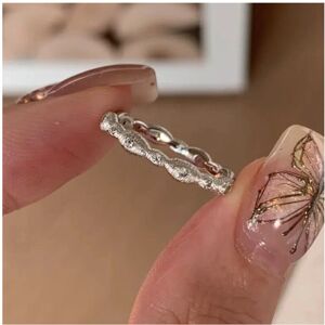 Unbranded (J5239) Highend 925 Unique Sterling Silver Couple Rings Featuring Dazzling Diamo Unbranded (J5239) Highend 925 Unique Sterling Silver Couple Rings Featuring Dazzling Diamo